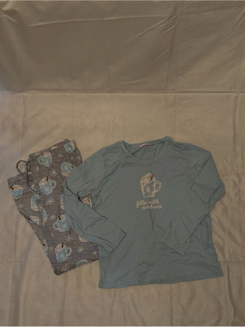 La Vie En Rose Hot Cocoa Pajama Set